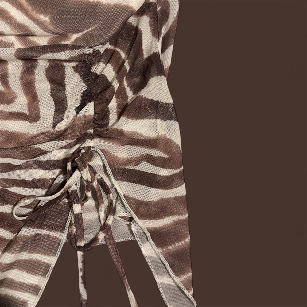 Y2K SLEEVELESS MESH LEOPARD TOP - Picture 2 of 7